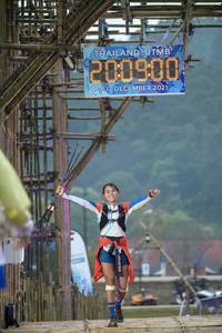 BIB: 200900, 2021, 604
                            <button type="button" onclick="openModal(16043762)" class="btn btn-primary btn-sm float-right btn-popup" data-toggle="modal" data-target=".modal-high-quality">
                        <i class="fas fa-shopping-cart"></i> Add to Cart
                    </button>
                                            <button type="button" onclick="isThisMe(16043762, true)" class="btn btn-success btn-sm float-right btn-popup btn-isme hidden" data-toggle="tooltip" data-placement="bottom" title="นี่คือรูปของคุณใช่ไหม คลิกที่นี่เพื่อเอาเข้าอัลบั้ม">
                        <i class="fas fa-plus"></i> Add to album
                    </button>
                    <button type="button" onclick="isThisMe(16043762, false)" class="btn btn-warning btn-sm float-right btn-popup btn-isnotme hidden">
                        <i class="fas fa-ban"></i> Remove from album
                    </button>