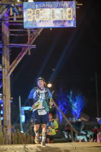 BIB: 2021, 3280
                            <button type="button" onclick="openModal(16042433)" class="btn btn-primary btn-sm float-right btn-popup" data-toggle="modal" data-target=".modal-high-quality">
                        <i class="fas fa-shopping-cart"></i> Add to Cart
                    </button>
                                            <button type="button" onclick="isThisMe(16042433, true)" class="btn btn-success btn-sm float-right btn-popup btn-isme hidden" data-toggle="tooltip" data-placement="bottom" title="นี่คือรูปของคุณใช่ไหม คลิกที่นี่เพื่อเอาเข้าอัลบั้ม">
                        <i class="fas fa-plus"></i> Add to album
                    </button>
                    <button type="button" onclick="isThisMe(16042433, false)" class="btn btn-warning btn-sm float-right btn-popup btn-isnotme hidden">
                        <i class="fas fa-ban"></i> Remove from album
                    </button>