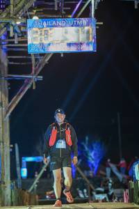 BIB: 2021, 3258
                            <button type="button" onclick="openModal(16042539)" class="btn btn-primary btn-sm float-right btn-popup" data-toggle="modal" data-target=".modal-high-quality">
                        <i class="fas fa-shopping-cart"></i> Add to Cart
                    </button>
                                            <button type="button" onclick="isThisMe(16042539, true)" class="btn btn-success btn-sm float-right btn-popup btn-isme hidden" data-toggle="tooltip" data-placement="bottom" title="นี่คือรูปของคุณใช่ไหม คลิกที่นี่เพื่อเอาเข้าอัลบั้ม">
                        <i class="fas fa-plus"></i> Add to album
                    </button>
                    <button type="button" onclick="isThisMe(16042539, false)" class="btn btn-warning btn-sm float-right btn-popup btn-isnotme hidden">
                        <i class="fas fa-ban"></i> Remove from album
                    </button>