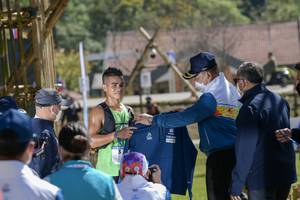 BIB: 
                            <button type="button" onclick="openModal(16037332)" class="btn btn-primary btn-sm float-right btn-popup" data-toggle="modal" data-target=".modal-high-quality">
                        <i class="fas fa-shopping-cart"></i> Add to Cart
                    </button>
                                            <button type="button" onclick="isThisMe(16037332, true)" class="btn btn-success btn-sm float-right btn-popup btn-isme hidden" data-toggle="tooltip" data-placement="bottom" title="นี่คือรูปของคุณใช่ไหม คลิกที่นี่เพื่อเอาเข้าอัลบั้ม">
                        <i class="fas fa-plus"></i> Add to album
                    </button>
                    <button type="button" onclick="isThisMe(16037332, false)" class="btn btn-warning btn-sm float-right btn-popup btn-isnotme hidden">
                        <i class="fas fa-ban"></i> Remove from album
                    </button>