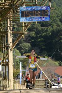 BIB: 2021, 3049
                            <button type="button" onclick="openModal(16038618)" class="btn btn-primary btn-sm float-right btn-popup" data-toggle="modal" data-target=".modal-high-quality">
                        <i class="fas fa-shopping-cart"></i> Add to Cart
                    </button>
                                            <button type="button" onclick="isThisMe(16038618, true)" class="btn btn-success btn-sm float-right btn-popup btn-isme hidden" data-toggle="tooltip" data-placement="bottom" title="นี่คือรูปของคุณใช่ไหม คลิกที่นี่เพื่อเอาเข้าอัลบั้ม">
                        <i class="fas fa-plus"></i> Add to album
                    </button>
                    <button type="button" onclick="isThisMe(16038618, false)" class="btn btn-warning btn-sm float-right btn-popup btn-isnotme hidden">
                        <i class="fas fa-ban"></i> Remove from album
                    </button>