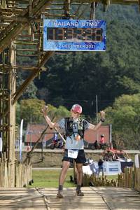 BIB: 2021, 3022
                            <button type="button" onclick="openModal(16037701)" class="btn btn-primary btn-sm float-right btn-popup" data-toggle="modal" data-target=".modal-high-quality">
                        <i class="fas fa-shopping-cart"></i> Add to Cart
                    </button>
                                            <button type="button" onclick="isThisMe(16037701, true)" class="btn btn-success btn-sm float-right btn-popup btn-isme hidden" data-toggle="tooltip" data-placement="bottom" title="นี่คือรูปของคุณใช่ไหม คลิกที่นี่เพื่อเอาเข้าอัลบั้ม">
                        <i class="fas fa-plus"></i> Add to album
                    </button>
                    <button type="button" onclick="isThisMe(16037701, false)" class="btn btn-warning btn-sm float-right btn-popup btn-isnotme hidden">
                        <i class="fas fa-ban"></i> Remove from album
                    </button>