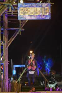 BIB: 298913, 2021, 3257
                            <button type="button" onclick="openModal(16041036)" class="btn btn-primary btn-sm float-right btn-popup" data-toggle="modal" data-target=".modal-high-quality">
                        <i class="fas fa-shopping-cart"></i> Add to Cart
                    </button>
                                            <button type="button" onclick="isThisMe(16041036, true)" class="btn btn-success btn-sm float-right btn-popup btn-isme hidden" data-toggle="tooltip" data-placement="bottom" title="นี่คือรูปของคุณใช่ไหม คลิกที่นี่เพื่อเอาเข้าอัลบั้ม">
                        <i class="fas fa-plus"></i> Add to album
                    </button>
                    <button type="button" onclick="isThisMe(16041036, false)" class="btn btn-warning btn-sm float-right btn-popup btn-isnotme hidden">
                        <i class="fas fa-ban"></i> Remove from album
                    </button>