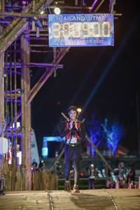 BIB: 006000, 2021, 013
                            <button type="button" onclick="openModal(16041143)" class="btn btn-primary btn-sm float-right btn-popup" data-toggle="modal" data-target=".modal-high-quality">
                        <i class="fas fa-shopping-cart"></i> Add to Cart
                    </button>
                                            <button type="button" onclick="isThisMe(16041143, true)" class="btn btn-success btn-sm float-right btn-popup btn-isme hidden" data-toggle="tooltip" data-placement="bottom" title="นี่คือรูปของคุณใช่ไหม คลิกที่นี่เพื่อเอาเข้าอัลบั้ม">
                        <i class="fas fa-plus"></i> Add to album
                    </button>
                    <button type="button" onclick="isThisMe(16041143, false)" class="btn btn-warning btn-sm float-right btn-popup btn-isnotme hidden">
                        <i class="fas fa-ban"></i> Remove from album
                    </button>