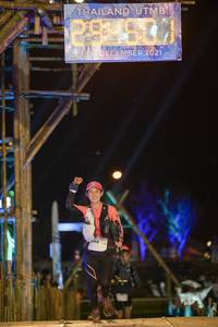 BIB: , 2021, 366
                            <button type="button" onclick="openModal(16040970)" class="btn btn-primary btn-sm float-right btn-popup" data-toggle="modal" data-target=".modal-high-quality">
                        <i class="fas fa-shopping-cart"></i> Add to Cart
                    </button>
                                            <button type="button" onclick="isThisMe(16040970, true)" class="btn btn-success btn-sm float-right btn-popup btn-isme hidden" data-toggle="tooltip" data-placement="bottom" title="นี่คือรูปของคุณใช่ไหม คลิกที่นี่เพื่อเอาเข้าอัลบั้ม">
                        <i class="fas fa-plus"></i> Add to album
                    </button>
                    <button type="button" onclick="isThisMe(16040970, false)" class="btn btn-warning btn-sm float-right btn-popup btn-isnotme hidden">
                        <i class="fas fa-ban"></i> Remove from album
                    </button>