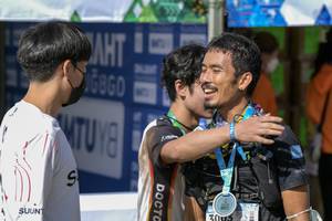 BIB: 190
                            <button type="button" onclick="openModal(16038044)" class="btn btn-primary btn-sm float-right btn-popup" data-toggle="modal" data-target=".modal-high-quality">
                        <i class="fas fa-shopping-cart"></i> Add to Cart
                    </button>
                                            <button type="button" onclick="isThisMe(16038044, true)" class="btn btn-success btn-sm float-right btn-popup btn-isme hidden" data-toggle="tooltip" data-placement="bottom" title="นี่คือรูปของคุณใช่ไหม คลิกที่นี่เพื่อเอาเข้าอัลบั้ม">
                        <i class="fas fa-plus"></i> Add to album
                    </button>
                    <button type="button" onclick="isThisMe(16038044, false)" class="btn btn-warning btn-sm float-right btn-popup btn-isnotme hidden">
                        <i class="fas fa-ban"></i> Remove from album
                    </button>