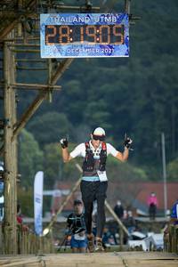 BIB: 1905, 2021, 3278
                            <button type="button" onclick="openModal(16040416)" class="btn btn-primary btn-sm float-right btn-popup" data-toggle="modal" data-target=".modal-high-quality">
                        <i class="fas fa-shopping-cart"></i> Add to Cart
                    </button>
                                            <button type="button" onclick="isThisMe(16040416, true)" class="btn btn-success btn-sm float-right btn-popup btn-isme hidden" data-toggle="tooltip" data-placement="bottom" title="นี่คือรูปของคุณใช่ไหม คลิกที่นี่เพื่อเอาเข้าอัลบั้ม">
                        <i class="fas fa-plus"></i> Add to album
                    </button>
                    <button type="button" onclick="isThisMe(16040416, false)" class="btn btn-warning btn-sm float-right btn-popup btn-isnotme hidden">
                        <i class="fas fa-ban"></i> Remove from album
                    </button>