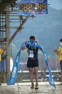 BIB: 082419, 2021
                            <button type="button" onclick="openModal(16043990)" class="btn btn-primary btn-sm float-right btn-popup" data-toggle="modal" data-target=".modal-high-quality">
                        <i class="fas fa-shopping-cart"></i> Add to Cart
                    </button>
                                            <button type="button" onclick="isThisMe(16043990, true)" class="btn btn-success btn-sm float-right btn-popup btn-isme hidden" data-toggle="tooltip" data-placement="bottom" title="นี่คือรูปของคุณใช่ไหม คลิกที่นี่เพื่อเอาเข้าอัลบั้ม">
                        <i class="fas fa-plus"></i> Add to album
                    </button>
                    <button type="button" onclick="isThisMe(16043990, false)" class="btn btn-warning btn-sm float-right btn-popup btn-isnotme hidden">
                        <i class="fas fa-ban"></i> Remove from album
                    </button>