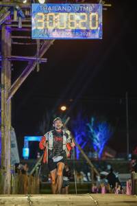 BIB: 300880, 912, 2021, 3501
                            <button type="button" onclick="openModal(16041119)" class="btn btn-primary btn-sm float-right btn-popup" data-toggle="modal" data-target=".modal-high-quality">
                        <i class="fas fa-shopping-cart"></i> Add to Cart
                    </button>
                                            <button type="button" onclick="isThisMe(16041119, true)" class="btn btn-success btn-sm float-right btn-popup btn-isme hidden" data-toggle="tooltip" data-placement="bottom" title="นี่คือรูปของคุณใช่ไหม คลิกที่นี่เพื่อเอาเข้าอัลบั้ม">
                        <i class="fas fa-plus"></i> Add to album
                    </button>
                    <button type="button" onclick="isThisMe(16041119, false)" class="btn btn-warning btn-sm float-right btn-popup btn-isnotme hidden">
                        <i class="fas fa-ban"></i> Remove from album
                    </button>