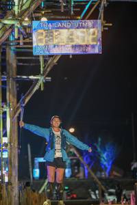 BIB: 912, 2021, 3220
                            <button type="button" onclick="openModal(16043029)" class="btn btn-primary btn-sm float-right btn-popup" data-toggle="modal" data-target=".modal-high-quality">
                        <i class="fas fa-shopping-cart"></i> Add to Cart
                    </button>
                                            <button type="button" onclick="isThisMe(16043029, true)" class="btn btn-success btn-sm float-right btn-popup btn-isme hidden" data-toggle="tooltip" data-placement="bottom" title="นี่คือรูปของคุณใช่ไหม คลิกที่นี่เพื่อเอาเข้าอัลบั้ม">
                        <i class="fas fa-plus"></i> Add to album
                    </button>
                    <button type="button" onclick="isThisMe(16043029, false)" class="btn btn-warning btn-sm float-right btn-popup btn-isnotme hidden">
                        <i class="fas fa-ban"></i> Remove from album
                    </button>