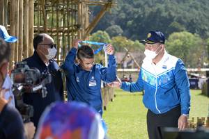 BIB: 
                            <button type="button" onclick="openModal(16037356)" class="btn btn-primary btn-sm float-right btn-popup" data-toggle="modal" data-target=".modal-high-quality">
                        <i class="fas fa-shopping-cart"></i> Add to Cart
                    </button>
                                            <button type="button" onclick="isThisMe(16037356, true)" class="btn btn-success btn-sm float-right btn-popup btn-isme hidden" data-toggle="tooltip" data-placement="bottom" title="นี่คือรูปของคุณใช่ไหม คลิกที่นี่เพื่อเอาเข้าอัลบั้ม">
                        <i class="fas fa-plus"></i> Add to album
                    </button>
                    <button type="button" onclick="isThisMe(16037356, false)" class="btn btn-warning btn-sm float-right btn-popup btn-isnotme hidden">
                        <i class="fas fa-ban"></i> Remove from album
                    </button>