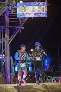 BIB: 2021, 3290, 3252
                            <button type="button" onclick="openModal(16041447)" class="btn btn-primary btn-sm float-right btn-popup" data-toggle="modal" data-target=".modal-high-quality">
                        <i class="fas fa-shopping-cart"></i> Add to Cart
                    </button>
                                            <button type="button" onclick="isThisMe(16041447, true)" class="btn btn-success btn-sm float-right btn-popup btn-isme hidden" data-toggle="tooltip" data-placement="bottom" title="นี่คือรูปของคุณใช่ไหม คลิกที่นี่เพื่อเอาเข้าอัลบั้ม">
                        <i class="fas fa-plus"></i> Add to album
                    </button>
                    <button type="button" onclick="isThisMe(16041447, false)" class="btn btn-warning btn-sm float-right btn-popup btn-isnotme hidden">
                        <i class="fas fa-ban"></i> Remove from album
                    </button>