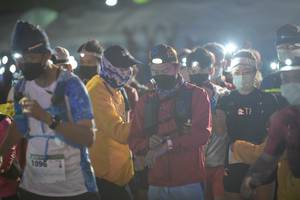 BIB: 1096
                            <button type="button" onclick="openModal(16043215)" class="btn btn-primary btn-sm float-right btn-popup" data-toggle="modal" data-target=".modal-high-quality">
                        <i class="fas fa-shopping-cart"></i> Add to Cart
                    </button>
                                            <button type="button" onclick="isThisMe(16043215, true)" class="btn btn-success btn-sm float-right btn-popup btn-isme hidden" data-toggle="tooltip" data-placement="bottom" title="นี่คือรูปของคุณใช่ไหม คลิกที่นี่เพื่อเอาเข้าอัลบั้ม">
                        <i class="fas fa-plus"></i> Add to album
                    </button>
                    <button type="button" onclick="isThisMe(16043215, false)" class="btn btn-warning btn-sm float-right btn-popup btn-isnotme hidden">
                        <i class="fas fa-ban"></i> Remove from album
                    </button>