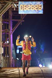 BIB: 062626, 2021
                            <button type="button" onclick="openModal(16043696)" class="btn btn-primary btn-sm float-right btn-popup" data-toggle="modal" data-target=".modal-high-quality">
                        <i class="fas fa-shopping-cart"></i> Add to Cart
                    </button>
                                            <button type="button" onclick="isThisMe(16043696, true)" class="btn btn-success btn-sm float-right btn-popup btn-isme hidden" data-toggle="tooltip" data-placement="bottom" title="นี่คือรูปของคุณใช่ไหม คลิกที่นี่เพื่อเอาเข้าอัลบั้ม">
                        <i class="fas fa-plus"></i> Add to album
                    </button>
                    <button type="button" onclick="isThisMe(16043696, false)" class="btn btn-warning btn-sm float-right btn-popup btn-isnotme hidden">
                        <i class="fas fa-ban"></i> Remove from album
                    </button>