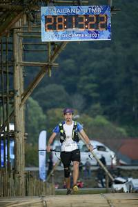 BIB: 2813, 2021, 3574
                            <button type="button" onclick="openModal(16040398)" class="btn btn-primary btn-sm float-right btn-popup" data-toggle="modal" data-target=".modal-high-quality">
                        <i class="fas fa-shopping-cart"></i> Add to Cart
                    </button>
                                            <button type="button" onclick="isThisMe(16040398, true)" class="btn btn-success btn-sm float-right btn-popup btn-isme hidden" data-toggle="tooltip" data-placement="bottom" title="นี่คือรูปของคุณใช่ไหม คลิกที่นี่เพื่อเอาเข้าอัลบั้ม">
                        <i class="fas fa-plus"></i> Add to album
                    </button>
                    <button type="button" onclick="isThisMe(16040398, false)" class="btn btn-warning btn-sm float-right btn-popup btn-isnotme hidden">
                        <i class="fas fa-ban"></i> Remove from album
                    </button>