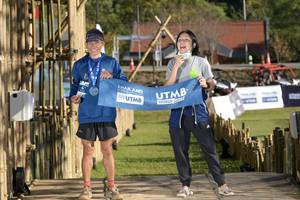 BIB: 490
                            <button type="button" onclick="openModal(16039140)" class="btn btn-primary btn-sm float-right btn-popup" data-toggle="modal" data-target=".modal-high-quality">
                        <i class="fas fa-shopping-cart"></i> Add to Cart
                    </button>
                                            <button type="button" onclick="isThisMe(16039140, true)" class="btn btn-success btn-sm float-right btn-popup btn-isme hidden" data-toggle="tooltip" data-placement="bottom" title="นี่คือรูปของคุณใช่ไหม คลิกที่นี่เพื่อเอาเข้าอัลบั้ม">
                        <i class="fas fa-plus"></i> Add to album
                    </button>
                    <button type="button" onclick="isThisMe(16039140, false)" class="btn btn-warning btn-sm float-right btn-popup btn-isnotme hidden">
                        <i class="fas fa-ban"></i> Remove from album
                    </button>