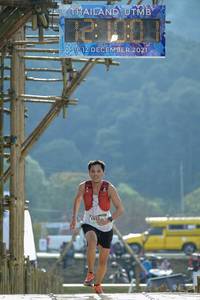 BIB: 2021, 1527
                            <button type="button" onclick="openModal(16045344)" class="btn btn-primary btn-sm float-right btn-popup" data-toggle="modal" data-target=".modal-high-quality">
                        <i class="fas fa-shopping-cart"></i> Add to Cart
                    </button>
                                            <button type="button" onclick="isThisMe(16045344, true)" class="btn btn-success btn-sm float-right btn-popup btn-isme hidden" data-toggle="tooltip" data-placement="bottom" title="นี่คือรูปของคุณใช่ไหม คลิกที่นี่เพื่อเอาเข้าอัลบั้ม">
                        <i class="fas fa-plus"></i> Add to album
                    </button>
                    <button type="button" onclick="isThisMe(16045344, false)" class="btn btn-warning btn-sm float-right btn-popup btn-isnotme hidden">
                        <i class="fas fa-ban"></i> Remove from album
                    </button>