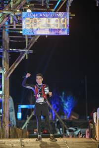 BIB: 88244, 202, 0013
                            <button type="button" onclick="openModal(16041427)" class="btn btn-primary btn-sm float-right btn-popup" data-toggle="modal" data-target=".modal-high-quality">
                        <i class="fas fa-shopping-cart"></i> Add to Cart
                    </button>
                                            <button type="button" onclick="isThisMe(16041427, true)" class="btn btn-success btn-sm float-right btn-popup btn-isme hidden" data-toggle="tooltip" data-placement="bottom" title="นี่คือรูปของคุณใช่ไหม คลิกที่นี่เพื่อเอาเข้าอัลบั้ม">
                        <i class="fas fa-plus"></i> Add to album
                    </button>
                    <button type="button" onclick="isThisMe(16041427, false)" class="btn btn-warning btn-sm float-right btn-popup btn-isnotme hidden">
                        <i class="fas fa-ban"></i> Remove from album
                    </button>