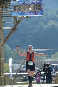 BIB: 2021, 1571
                            <button type="button" onclick="openModal(16045650)" class="btn btn-primary btn-sm float-right btn-popup" data-toggle="modal" data-target=".modal-high-quality">
                        <i class="fas fa-shopping-cart"></i> Add to Cart
                    </button>
                                            <button type="button" onclick="isThisMe(16045650, true)" class="btn btn-success btn-sm float-right btn-popup btn-isme hidden" data-toggle="tooltip" data-placement="bottom" title="นี่คือรูปของคุณใช่ไหม คลิกที่นี่เพื่อเอาเข้าอัลบั้ม">
                        <i class="fas fa-plus"></i> Add to album
                    </button>
                    <button type="button" onclick="isThisMe(16045650, false)" class="btn btn-warning btn-sm float-right btn-popup btn-isnotme hidden">
                        <i class="fas fa-ban"></i> Remove from album
                    </button>