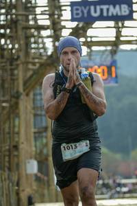 BIB: 1013
                            <button type="button" onclick="openModal(16045453)" class="btn btn-primary btn-sm float-right btn-popup" data-toggle="modal" data-target=".modal-high-quality">
                        <i class="fas fa-shopping-cart"></i> Add to Cart
                    </button>
                                            <button type="button" onclick="isThisMe(16045453, true)" class="btn btn-success btn-sm float-right btn-popup btn-isme hidden" data-toggle="tooltip" data-placement="bottom" title="นี่คือรูปของคุณใช่ไหม คลิกที่นี่เพื่อเอาเข้าอัลบั้ม">
                        <i class="fas fa-plus"></i> Add to album
                    </button>
                    <button type="button" onclick="isThisMe(16045453, false)" class="btn btn-warning btn-sm float-right btn-popup btn-isnotme hidden">
                        <i class="fas fa-ban"></i> Remove from album
                    </button>