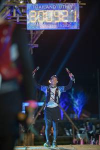 BIB: , 801921, 2912, 2021, 3604
                            <button type="button" onclick="openModal(16041164)" class="btn btn-primary btn-sm float-right btn-popup" data-toggle="modal" data-target=".modal-high-quality">
                        <i class="fas fa-shopping-cart"></i> Add to Cart
                    </button>
                                            <button type="button" onclick="isThisMe(16041164, true)" class="btn btn-success btn-sm float-right btn-popup btn-isme hidden" data-toggle="tooltip" data-placement="bottom" title="นี่คือรูปของคุณใช่ไหม คลิกที่นี่เพื่อเอาเข้าอัลบั้ม">
                        <i class="fas fa-plus"></i> Add to album
                    </button>
                    <button type="button" onclick="isThisMe(16041164, false)" class="btn btn-warning btn-sm float-right btn-popup btn-isnotme hidden">
                        <i class="fas fa-ban"></i> Remove from album
                    </button>