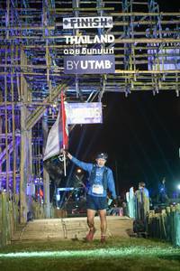 BIB: 202, 3129
                            <button type="button" onclick="openModal(16042579)" class="btn btn-primary btn-sm float-right btn-popup" data-toggle="modal" data-target=".modal-high-quality">
                        <i class="fas fa-shopping-cart"></i> Add to Cart
                    </button>
                                            <button type="button" onclick="isThisMe(16042579, true)" class="btn btn-success btn-sm float-right btn-popup btn-isme hidden" data-toggle="tooltip" data-placement="bottom" title="นี่คือรูปของคุณใช่ไหม คลิกที่นี่เพื่อเอาเข้าอัลบั้ม">
                        <i class="fas fa-plus"></i> Add to album
                    </button>
                    <button type="button" onclick="isThisMe(16042579, false)" class="btn btn-warning btn-sm float-right btn-popup btn-isnotme hidden">
                        <i class="fas fa-ban"></i> Remove from album
                    </button>