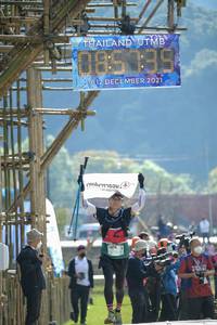 BIB: 2021, 1676
                            <button type="button" onclick="openModal(16045587)" class="btn btn-primary btn-sm float-right btn-popup" data-toggle="modal" data-target=".modal-high-quality">
                        <i class="fas fa-shopping-cart"></i> Add to Cart
                    </button>
                                            <button type="button" onclick="isThisMe(16045587, true)" class="btn btn-success btn-sm float-right btn-popup btn-isme hidden" data-toggle="tooltip" data-placement="bottom" title="นี่คือรูปของคุณใช่ไหม คลิกที่นี่เพื่อเอาเข้าอัลบั้ม">
                        <i class="fas fa-plus"></i> Add to album
                    </button>
                    <button type="button" onclick="isThisMe(16045587, false)" class="btn btn-warning btn-sm float-right btn-popup btn-isnotme hidden">
                        <i class="fas fa-ban"></i> Remove from album
                    </button>