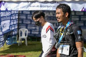 BIB: 3003
                            <button type="button" onclick="openModal(16038043)" class="btn btn-primary btn-sm float-right btn-popup" data-toggle="modal" data-target=".modal-high-quality">
                        <i class="fas fa-shopping-cart"></i> Add to Cart
                    </button>
                                            <button type="button" onclick="isThisMe(16038043, true)" class="btn btn-success btn-sm float-right btn-popup btn-isme hidden" data-toggle="tooltip" data-placement="bottom" title="นี่คือรูปของคุณใช่ไหม คลิกที่นี่เพื่อเอาเข้าอัลบั้ม">
                        <i class="fas fa-plus"></i> Add to album
                    </button>
                    <button type="button" onclick="isThisMe(16038043, false)" class="btn btn-warning btn-sm float-right btn-popup btn-isnotme hidden">
                        <i class="fas fa-ban"></i> Remove from album
                    </button>