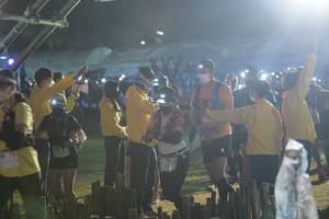 BIB: 052, 1016
                            <button type="button" onclick="openModal(16043213)" class="btn btn-primary btn-sm float-right btn-popup" data-toggle="modal" data-target=".modal-high-quality">
                        <i class="fas fa-shopping-cart"></i> Add to Cart
                    </button>
                                            <button type="button" onclick="isThisMe(16043213, true)" class="btn btn-success btn-sm float-right btn-popup btn-isme hidden" data-toggle="tooltip" data-placement="bottom" title="นี่คือรูปของคุณใช่ไหม คลิกที่นี่เพื่อเอาเข้าอัลบั้ม">
                        <i class="fas fa-plus"></i> Add to album
                    </button>
                    <button type="button" onclick="isThisMe(16043213, false)" class="btn btn-warning btn-sm float-right btn-popup btn-isnotme hidden">
                        <i class="fas fa-ban"></i> Remove from album
                    </button>