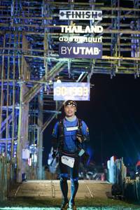 BIB: 301993, 3179
                            <button type="button" onclick="openModal(16041285)" class="btn btn-primary btn-sm float-right btn-popup" data-toggle="modal" data-target=".modal-high-quality">
                        <i class="fas fa-shopping-cart"></i> Add to Cart
                    </button>
                                            <button type="button" onclick="isThisMe(16041285, true)" class="btn btn-success btn-sm float-right btn-popup btn-isme hidden" data-toggle="tooltip" data-placement="bottom" title="นี่คือรูปของคุณใช่ไหม คลิกที่นี่เพื่อเอาเข้าอัลบั้ม">
                        <i class="fas fa-plus"></i> Add to album
                    </button>
                    <button type="button" onclick="isThisMe(16041285, false)" class="btn btn-warning btn-sm float-right btn-popup btn-isnotme hidden">
                        <i class="fas fa-ban"></i> Remove from album
                    </button>