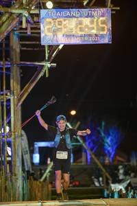 BIB: 912, 2021, 3414
                            <button type="button" onclick="openModal(16040905)" class="btn btn-primary btn-sm float-right btn-popup" data-toggle="modal" data-target=".modal-high-quality">
                        <i class="fas fa-shopping-cart"></i> Add to Cart
                    </button>
                                            <button type="button" onclick="isThisMe(16040905, true)" class="btn btn-success btn-sm float-right btn-popup btn-isme hidden" data-toggle="tooltip" data-placement="bottom" title="นี่คือรูปของคุณใช่ไหม คลิกที่นี่เพื่อเอาเข้าอัลบั้ม">
                        <i class="fas fa-plus"></i> Add to album
                    </button>
                    <button type="button" onclick="isThisMe(16040905, false)" class="btn btn-warning btn-sm float-right btn-popup btn-isnotme hidden">
                        <i class="fas fa-ban"></i> Remove from album
                    </button>