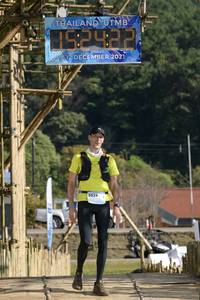 BIB: 2021, 3029
                            <button type="button" onclick="openModal(16038670)" class="btn btn-primary btn-sm float-right btn-popup" data-toggle="modal" data-target=".modal-high-quality">
                        <i class="fas fa-shopping-cart"></i> Add to Cart
                    </button>
                                            <button type="button" onclick="isThisMe(16038670, true)" class="btn btn-success btn-sm float-right btn-popup btn-isme hidden" data-toggle="tooltip" data-placement="bottom" title="นี่คือรูปของคุณใช่ไหม คลิกที่นี่เพื่อเอาเข้าอัลบั้ม">
                        <i class="fas fa-plus"></i> Add to album
                    </button>
                    <button type="button" onclick="isThisMe(16038670, false)" class="btn btn-warning btn-sm float-right btn-popup btn-isnotme hidden">
                        <i class="fas fa-ban"></i> Remove from album
                    </button>