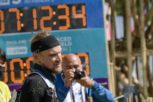 BIB: 689, 1234
                            <button type="button" onclick="openModal(16037539)" class="btn btn-primary btn-sm float-right btn-popup" data-toggle="modal" data-target=".modal-high-quality">
                        <i class="fas fa-shopping-cart"></i> Add to Cart
                    </button>
                                            <button type="button" onclick="isThisMe(16037539, true)" class="btn btn-success btn-sm float-right btn-popup btn-isme hidden" data-toggle="tooltip" data-placement="bottom" title="นี่คือรูปของคุณใช่ไหม คลิกที่นี่เพื่อเอาเข้าอัลบั้ม">
                        <i class="fas fa-plus"></i> Add to album
                    </button>
                    <button type="button" onclick="isThisMe(16037539, false)" class="btn btn-warning btn-sm float-right btn-popup btn-isnotme hidden">
                        <i class="fas fa-ban"></i> Remove from album
                    </button>