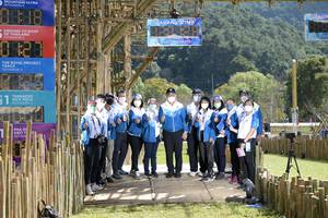 BIB: 2021
                            <button type="button" onclick="openModal(16037406)" class="btn btn-primary btn-sm float-right btn-popup" data-toggle="modal" data-target=".modal-high-quality">
                        <i class="fas fa-shopping-cart"></i> Add to Cart
                    </button>
                                            <button type="button" onclick="isThisMe(16037406, true)" class="btn btn-success btn-sm float-right btn-popup btn-isme hidden" data-toggle="tooltip" data-placement="bottom" title="นี่คือรูปของคุณใช่ไหม คลิกที่นี่เพื่อเอาเข้าอัลบั้ม">
                        <i class="fas fa-plus"></i> Add to album
                    </button>
                    <button type="button" onclick="isThisMe(16037406, false)" class="btn btn-warning btn-sm float-right btn-popup btn-isnotme hidden">
                        <i class="fas fa-ban"></i> Remove from album
                    </button>