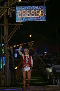 BIB: 28556, 2021, 3328
                            <button type="button" onclick="openModal(16040593)" class="btn btn-primary btn-sm float-right btn-popup" data-toggle="modal" data-target=".modal-high-quality">
                        <i class="fas fa-shopping-cart"></i> Add to Cart
                    </button>
                                            <button type="button" onclick="isThisMe(16040593, true)" class="btn btn-success btn-sm float-right btn-popup btn-isme hidden" data-toggle="tooltip" data-placement="bottom" title="นี่คือรูปของคุณใช่ไหม คลิกที่นี่เพื่อเอาเข้าอัลบั้ม">
                        <i class="fas fa-plus"></i> Add to album
                    </button>
                    <button type="button" onclick="isThisMe(16040593, false)" class="btn btn-warning btn-sm float-right btn-popup btn-isnotme hidden">
                        <i class="fas fa-ban"></i> Remove from album
                    </button>