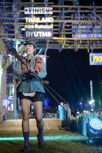 BIB: 199
                            <button type="button" onclick="openModal(16041871)" class="btn btn-primary btn-sm float-right btn-popup" data-toggle="modal" data-target=".modal-high-quality">
                        <i class="fas fa-shopping-cart"></i> Add to Cart
                    </button>
                                            <button type="button" onclick="isThisMe(16041871, true)" class="btn btn-success btn-sm float-right btn-popup btn-isme hidden" data-toggle="tooltip" data-placement="bottom" title="นี่คือรูปของคุณใช่ไหม คลิกที่นี่เพื่อเอาเข้าอัลบั้ม">
                        <i class="fas fa-plus"></i> Add to album
                    </button>
                    <button type="button" onclick="isThisMe(16041871, false)" class="btn btn-warning btn-sm float-right btn-popup btn-isnotme hidden">
                        <i class="fas fa-ban"></i> Remove from album
                    </button>