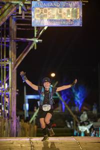 BIB: , 2021, 3287
                            <button type="button" onclick="openModal(16040944)" class="btn btn-primary btn-sm float-right btn-popup" data-toggle="modal" data-target=".modal-high-quality">
                        <i class="fas fa-shopping-cart"></i> Add to Cart
                    </button>
                                            <button type="button" onclick="isThisMe(16040944, true)" class="btn btn-success btn-sm float-right btn-popup btn-isme hidden" data-toggle="tooltip" data-placement="bottom" title="นี่คือรูปของคุณใช่ไหม คลิกที่นี่เพื่อเอาเข้าอัลบั้ม">
                        <i class="fas fa-plus"></i> Add to album
                    </button>
                    <button type="button" onclick="isThisMe(16040944, false)" class="btn btn-warning btn-sm float-right btn-popup btn-isnotme hidden">
                        <i class="fas fa-ban"></i> Remove from album
                    </button>