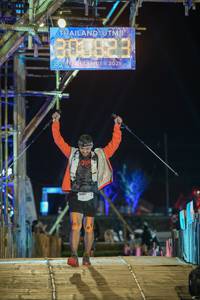 BIB: 912, 2021, 3501
                            <button type="button" onclick="openModal(16041128)" class="btn btn-primary btn-sm float-right btn-popup" data-toggle="modal" data-target=".modal-high-quality">
                        <i class="fas fa-shopping-cart"></i> Add to Cart
                    </button>
                                            <button type="button" onclick="isThisMe(16041128, true)" class="btn btn-success btn-sm float-right btn-popup btn-isme hidden" data-toggle="tooltip" data-placement="bottom" title="นี่คือรูปของคุณใช่ไหม คลิกที่นี่เพื่อเอาเข้าอัลบั้ม">
                        <i class="fas fa-plus"></i> Add to album
                    </button>
                    <button type="button" onclick="isThisMe(16041128, false)" class="btn btn-warning btn-sm float-right btn-popup btn-isnotme hidden">
                        <i class="fas fa-ban"></i> Remove from album
                    </button>