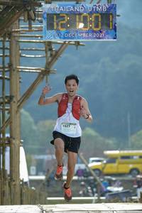 BIB: 1200, 2021, 1527
                            <button type="button" onclick="openModal(16045349)" class="btn btn-primary btn-sm float-right btn-popup" data-toggle="modal" data-target=".modal-high-quality">
                        <i class="fas fa-shopping-cart"></i> Add to Cart
                    </button>
                                            <button type="button" onclick="isThisMe(16045349, true)" class="btn btn-success btn-sm float-right btn-popup btn-isme hidden" data-toggle="tooltip" data-placement="bottom" title="นี่คือรูปของคุณใช่ไหม คลิกที่นี่เพื่อเอาเข้าอัลบั้ม">
                        <i class="fas fa-plus"></i> Add to album
                    </button>
                    <button type="button" onclick="isThisMe(16045349, false)" class="btn btn-warning btn-sm float-right btn-popup btn-isnotme hidden">
                        <i class="fas fa-ban"></i> Remove from album
                    </button>