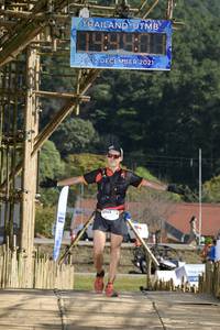 BIB: 2021, 3043
                            <button type="button" onclick="openModal(16038297)" class="btn btn-primary btn-sm float-right btn-popup" data-toggle="modal" data-target=".modal-high-quality">
                        <i class="fas fa-shopping-cart"></i> Add to Cart
                    </button>
                                            <button type="button" onclick="isThisMe(16038297, true)" class="btn btn-success btn-sm float-right btn-popup btn-isme hidden" data-toggle="tooltip" data-placement="bottom" title="นี่คือรูปของคุณใช่ไหม คลิกที่นี่เพื่อเอาเข้าอัลบั้ม">
                        <i class="fas fa-plus"></i> Add to album
                    </button>
                    <button type="button" onclick="isThisMe(16038297, false)" class="btn btn-warning btn-sm float-right btn-popup btn-isnotme hidden">
                        <i class="fas fa-ban"></i> Remove from album
                    </button>