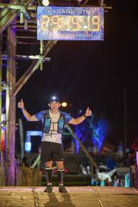 BIB: 9112, 2021, 3377
                            <button type="button" onclick="openModal(16040962)" class="btn btn-primary btn-sm float-right btn-popup" data-toggle="modal" data-target=".modal-high-quality">
                        <i class="fas fa-shopping-cart"></i> Add to Cart
                    </button>
                                            <button type="button" onclick="isThisMe(16040962, true)" class="btn btn-success btn-sm float-right btn-popup btn-isme hidden" data-toggle="tooltip" data-placement="bottom" title="นี่คือรูปของคุณใช่ไหม คลิกที่นี่เพื่อเอาเข้าอัลบั้ม">
                        <i class="fas fa-plus"></i> Add to album
                    </button>
                    <button type="button" onclick="isThisMe(16040962, false)" class="btn btn-warning btn-sm float-right btn-popup btn-isnotme hidden">
                        <i class="fas fa-ban"></i> Remove from album
                    </button>