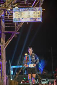 BIB: 2021, 3259
                            <button type="button" onclick="openModal(16042601)" class="btn btn-primary btn-sm float-right btn-popup" data-toggle="modal" data-target=".modal-high-quality">
                        <i class="fas fa-shopping-cart"></i> Add to Cart
                    </button>
                                            <button type="button" onclick="isThisMe(16042601, true)" class="btn btn-success btn-sm float-right btn-popup btn-isme hidden" data-toggle="tooltip" data-placement="bottom" title="นี่คือรูปของคุณใช่ไหม คลิกที่นี่เพื่อเอาเข้าอัลบั้ม">
                        <i class="fas fa-plus"></i> Add to album
                    </button>
                    <button type="button" onclick="isThisMe(16042601, false)" class="btn btn-warning btn-sm float-right btn-popup btn-isnotme hidden">
                        <i class="fas fa-ban"></i> Remove from album
                    </button>