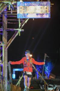 BIB: 2021, 3360
                            <button type="button" onclick="openModal(16042674)" class="btn btn-primary btn-sm float-right btn-popup" data-toggle="modal" data-target=".modal-high-quality">
                        <i class="fas fa-shopping-cart"></i> Add to Cart
                    </button>
                                            <button type="button" onclick="isThisMe(16042674, true)" class="btn btn-success btn-sm float-right btn-popup btn-isme hidden" data-toggle="tooltip" data-placement="bottom" title="นี่คือรูปของคุณใช่ไหม คลิกที่นี่เพื่อเอาเข้าอัลบั้ม">
                        <i class="fas fa-plus"></i> Add to album
                    </button>
                    <button type="button" onclick="isThisMe(16042674, false)" class="btn btn-warning btn-sm float-right btn-popup btn-isnotme hidden">
                        <i class="fas fa-ban"></i> Remove from album
                    </button>