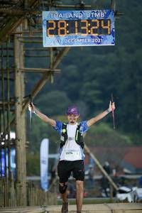 BIB: 2021, 3574
                            <button type="button" onclick="openModal(16040404)" class="btn btn-primary btn-sm float-right btn-popup" data-toggle="modal" data-target=".modal-high-quality">
                        <i class="fas fa-shopping-cart"></i> Add to Cart
                    </button>
                                            <button type="button" onclick="isThisMe(16040404, true)" class="btn btn-success btn-sm float-right btn-popup btn-isme hidden" data-toggle="tooltip" data-placement="bottom" title="นี่คือรูปของคุณใช่ไหม คลิกที่นี่เพื่อเอาเข้าอัลบั้ม">
                        <i class="fas fa-plus"></i> Add to album
                    </button>
                    <button type="button" onclick="isThisMe(16040404, false)" class="btn btn-warning btn-sm float-right btn-popup btn-isnotme hidden">
                        <i class="fas fa-ban"></i> Remove from album
                    </button>