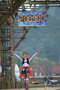 BIB: 200900, 2021
                            <button type="button" onclick="openModal(16043759)" class="btn btn-primary btn-sm float-right btn-popup" data-toggle="modal" data-target=".modal-high-quality">
                        <i class="fas fa-shopping-cart"></i> Add to Cart
                    </button>
                                            <button type="button" onclick="isThisMe(16043759, true)" class="btn btn-success btn-sm float-right btn-popup btn-isme hidden" data-toggle="tooltip" data-placement="bottom" title="นี่คือรูปของคุณใช่ไหม คลิกที่นี่เพื่อเอาเข้าอัลบั้ม">
                        <i class="fas fa-plus"></i> Add to album
                    </button>
                    <button type="button" onclick="isThisMe(16043759, false)" class="btn btn-warning btn-sm float-right btn-popup btn-isnotme hidden">
                        <i class="fas fa-ban"></i> Remove from album
                    </button>