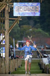 BIB: 2021, 3589
                            <button type="button" onclick="openModal(16040495)" class="btn btn-primary btn-sm float-right btn-popup" data-toggle="modal" data-target=".modal-high-quality">
                        <i class="fas fa-shopping-cart"></i> Add to Cart
                    </button>
                                            <button type="button" onclick="isThisMe(16040495, true)" class="btn btn-success btn-sm float-right btn-popup btn-isme hidden" data-toggle="tooltip" data-placement="bottom" title="นี่คือรูปของคุณใช่ไหม คลิกที่นี่เพื่อเอาเข้าอัลบั้ม">
                        <i class="fas fa-plus"></i> Add to album
                    </button>
                    <button type="button" onclick="isThisMe(16040495, false)" class="btn btn-warning btn-sm float-right btn-popup btn-isnotme hidden">
                        <i class="fas fa-ban"></i> Remove from album
                    </button>