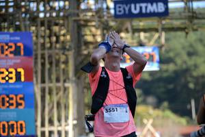 BIB: 027, 237, 035, 2021, 2000, 540, 2800, 3551, 062, 325, 4122, 1669, 000
                            <button type="button" onclick="openModal(16040203)" class="btn btn-primary btn-sm float-right btn-popup" data-toggle="modal" data-target=".modal-high-quality">
                        <i class="fas fa-shopping-cart"></i> Add to Cart
                    </button>
                                            <button type="button" onclick="isThisMe(16040203, true)" class="btn btn-success btn-sm float-right btn-popup btn-isme hidden" data-toggle="tooltip" data-placement="bottom" title="นี่คือรูปของคุณใช่ไหม คลิกที่นี่เพื่อเอาเข้าอัลบั้ม">
                        <i class="fas fa-plus"></i> Add to album
                    </button>
                    <button type="button" onclick="isThisMe(16040203, false)" class="btn btn-warning btn-sm float-right btn-popup btn-isnotme hidden">
                        <i class="fas fa-ban"></i> Remove from album
                    </button>