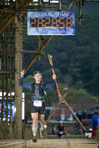 BIB: 2021, 3134
                            <button type="button" onclick="openModal(16040467)" class="btn btn-primary btn-sm float-right btn-popup" data-toggle="modal" data-target=".modal-high-quality">
                        <i class="fas fa-shopping-cart"></i> Add to Cart
                    </button>
                                            <button type="button" onclick="isThisMe(16040467, true)" class="btn btn-success btn-sm float-right btn-popup btn-isme hidden" data-toggle="tooltip" data-placement="bottom" title="นี่คือรูปของคุณใช่ไหม คลิกที่นี่เพื่อเอาเข้าอัลบั้ม">
                        <i class="fas fa-plus"></i> Add to album
                    </button>
                    <button type="button" onclick="isThisMe(16040467, false)" class="btn btn-warning btn-sm float-right btn-popup btn-isnotme hidden">
                        <i class="fas fa-ban"></i> Remove from album
                    </button>