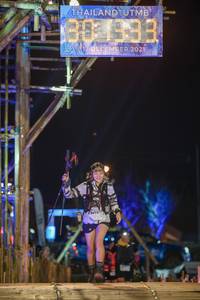 BIB: 801393, 2021, 3416
                            <button type="button" onclick="openModal(16041212)" class="btn btn-primary btn-sm float-right btn-popup" data-toggle="modal" data-target=".modal-high-quality">
                        <i class="fas fa-shopping-cart"></i> Add to Cart
                    </button>
                                            <button type="button" onclick="isThisMe(16041212, true)" class="btn btn-success btn-sm float-right btn-popup btn-isme hidden" data-toggle="tooltip" data-placement="bottom" title="นี่คือรูปของคุณใช่ไหม คลิกที่นี่เพื่อเอาเข้าอัลบั้ม">
                        <i class="fas fa-plus"></i> Add to album
                    </button>
                    <button type="button" onclick="isThisMe(16041212, false)" class="btn btn-warning btn-sm float-right btn-popup btn-isnotme hidden">
                        <i class="fas fa-ban"></i> Remove from album
                    </button>