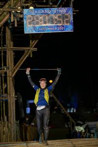 BIB: 2314, 2021, 3388
                            <button type="button" onclick="openModal(16040665)" class="btn btn-primary btn-sm float-right btn-popup" data-toggle="modal" data-target=".modal-high-quality">
                        <i class="fas fa-shopping-cart"></i> Add to Cart
                    </button>
                                            <button type="button" onclick="isThisMe(16040665, true)" class="btn btn-success btn-sm float-right btn-popup btn-isme hidden" data-toggle="tooltip" data-placement="bottom" title="นี่คือรูปของคุณใช่ไหม คลิกที่นี่เพื่อเอาเข้าอัลบั้ม">
                        <i class="fas fa-plus"></i> Add to album
                    </button>
                    <button type="button" onclick="isThisMe(16040665, false)" class="btn btn-warning btn-sm float-right btn-popup btn-isnotme hidden">
                        <i class="fas fa-ban"></i> Remove from album
                    </button>